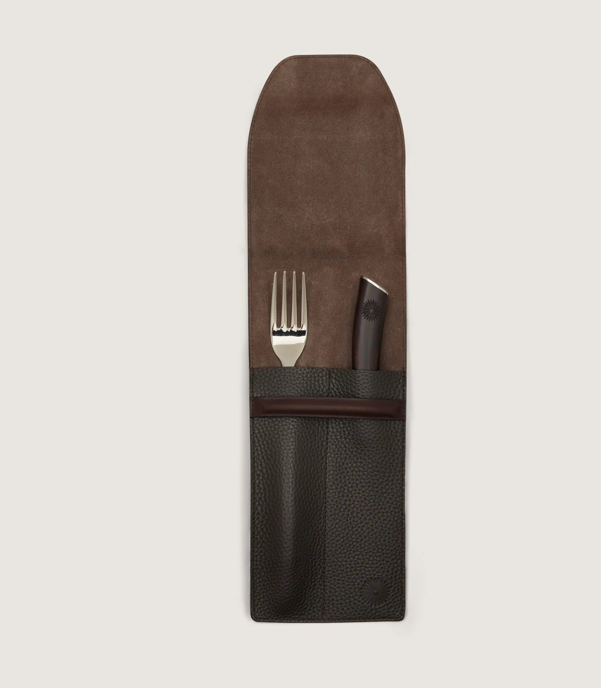 Purdey Cutlery Set in Dark Brown